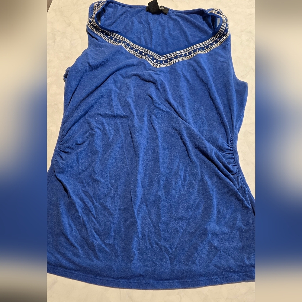 White House Black Market Blue Rouched V Neck Tank With Embroidered Neckline M